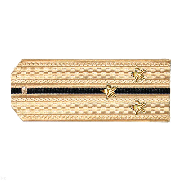 Погоны ВМФ крем. с 1 черн. просв., вышит. канителью (ст. лейтенант)