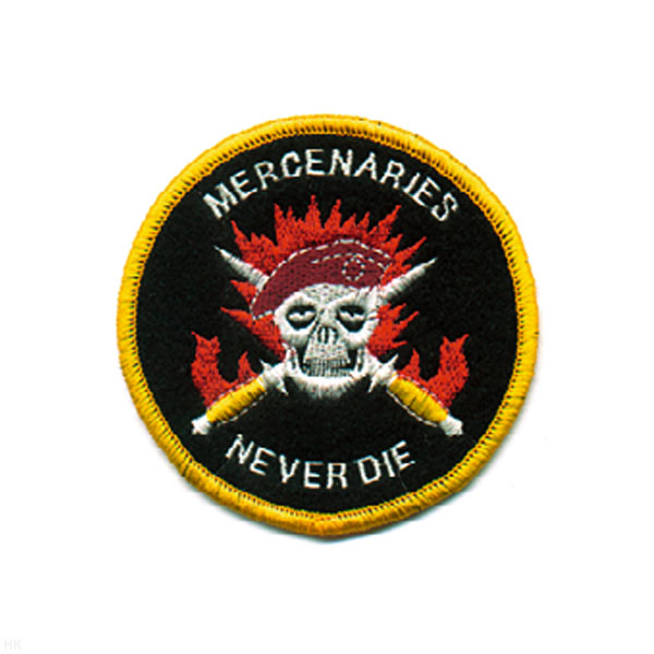 Шеврон вышит. Mercenaries never die (череп в крапов. берете)