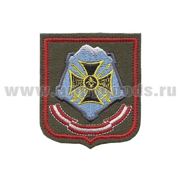 Шеврон вышит. Южный военный округ (оливковый фон, красный кант)