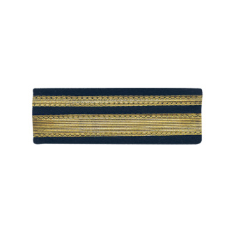 Нарукавный знак различия офицера ВМФ (галун на синем фоне) лейтенант