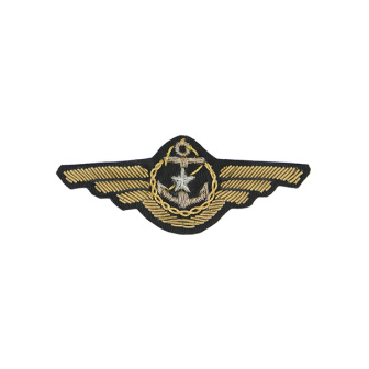 Нагрудный знак канит. лат. ВМФ (со звездой) для командного состава